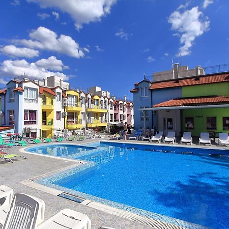 Private Apartment With Parking And Pool Baltschik Exterior foto