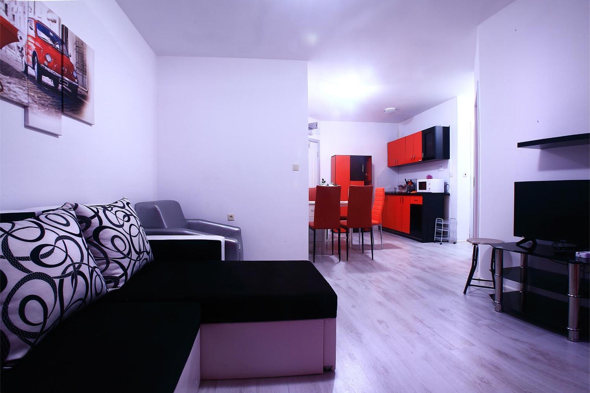Private Apartment With Parking And Pool Baltschik Exterior foto