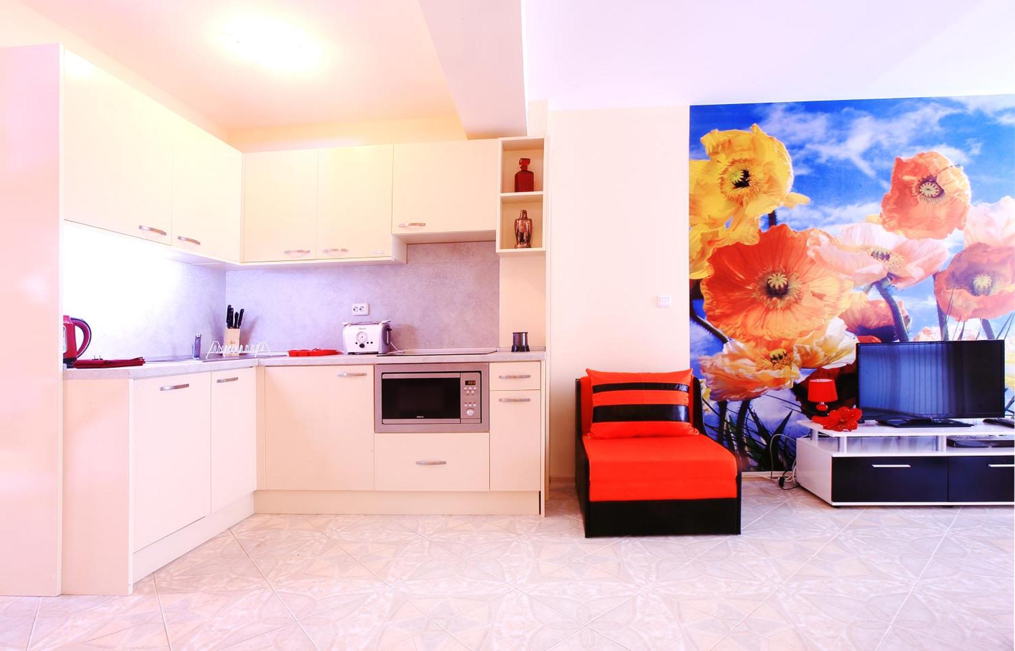 Private Apartment With Parking And Pool Baltschik Exterior foto