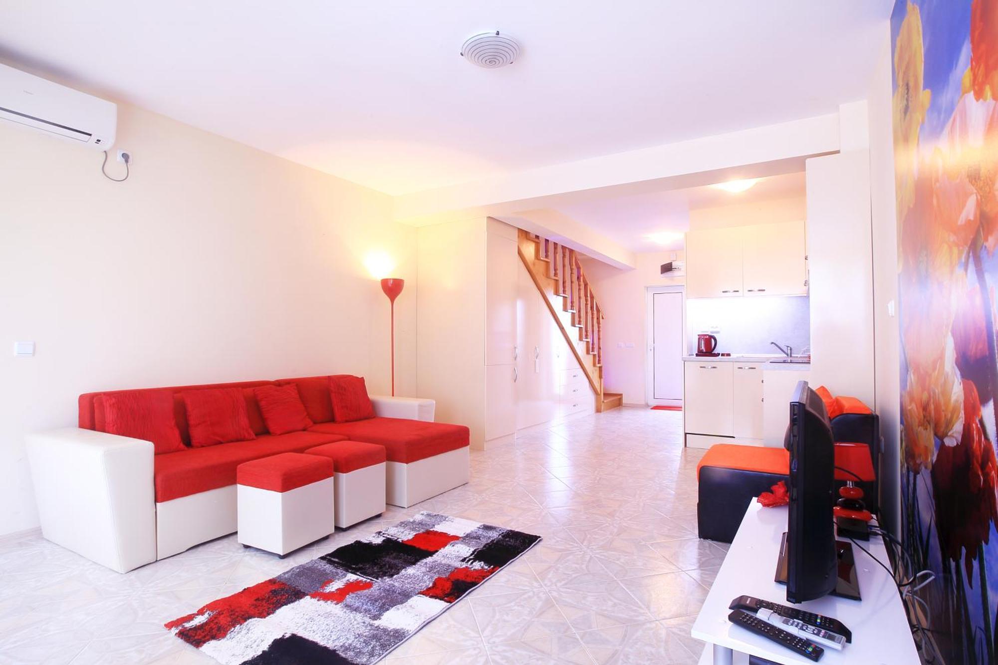 Private Apartment With Parking And Pool Baltschik Exterior foto